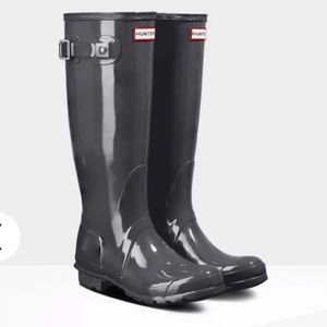 Hunter NIB Tall Gloss Rain Boots Dark Slate Size 6